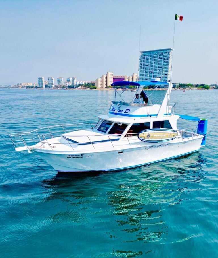 Ximena D private boat in Puerto Vallarta
